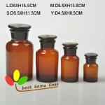 Glass reagent bottle brown color